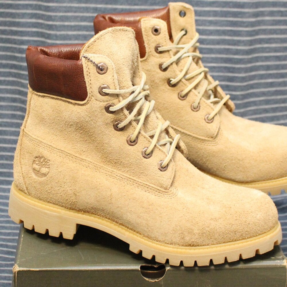 Barney's x Timberland 6in Premium Boot in Beige